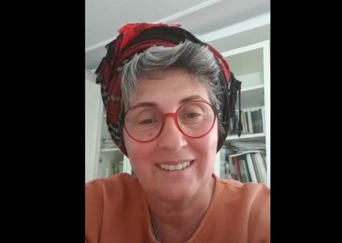 Videoyu yükle: 